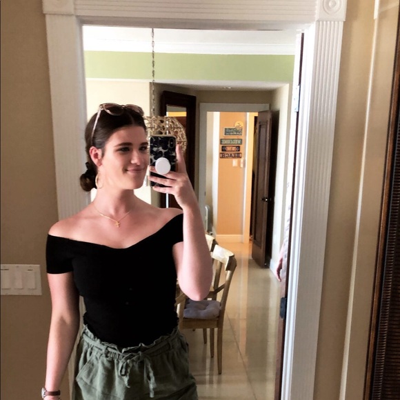 Meet your Posher, Tara - Picture 5 of 9